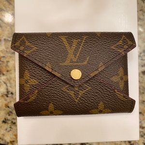 Louis Vuitton Small Kirigami